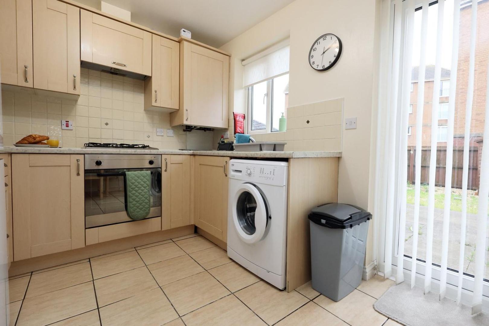 Relaxing 2-Bed Coastal Escape In Port Talbot Apartman Kültér fotó